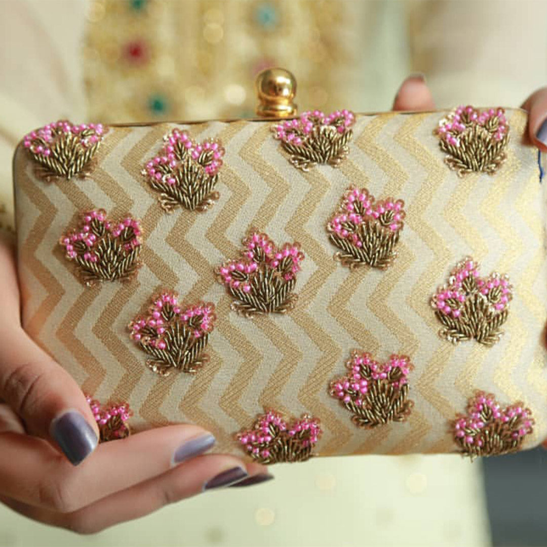 Pearl Luster - Clutch - Retro Walk